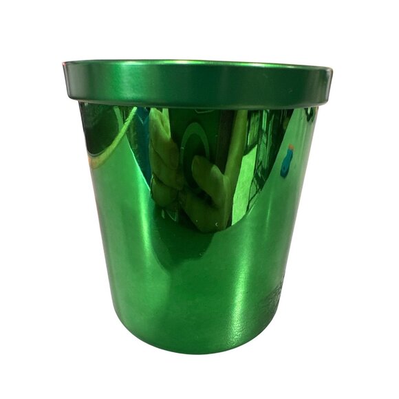 Leoben Candle Spruce Cuttings 9oz 1-Wick Soy Wax Blend Green Christmas Tree - Picture 2 of 6